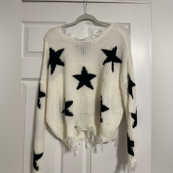 Cream and Black Star Sweater! - Picture 2 of 4